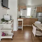 Mobile Korina Biograd Na Moru